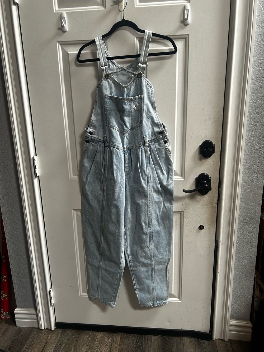 Vintage ‘80 George’s Marciano Guess  Light Wash Denim Overalls -Relaxed Fit Sz 3